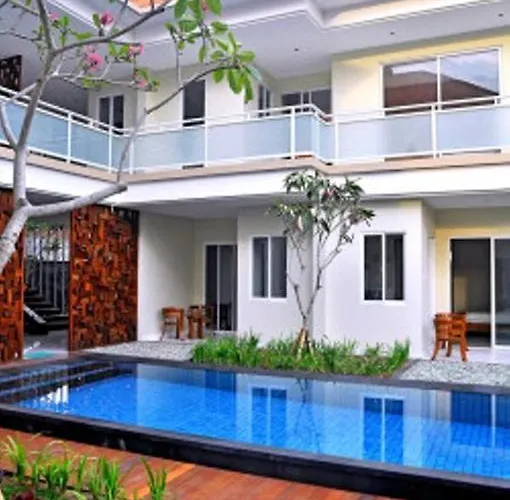 Hotel Oxy House Bali 2*