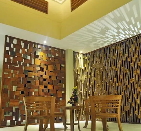Oxy House Bali Hotel